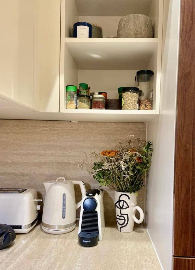 Apartment Beach - Kitchen - Wifi - Air Conditioning - Center - Tram *